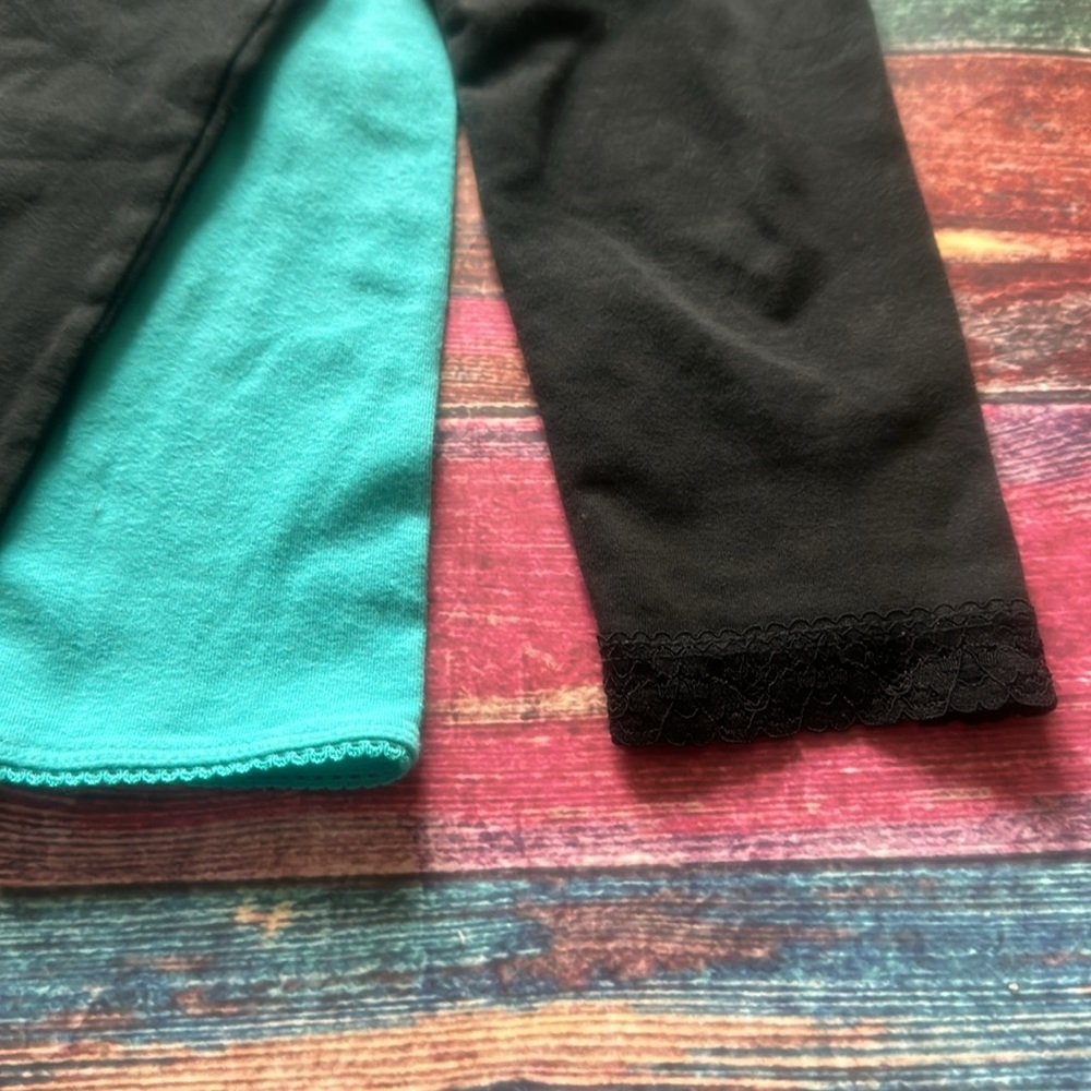 Five pairs of leggings, size 24 months - Picture 4 of 5
